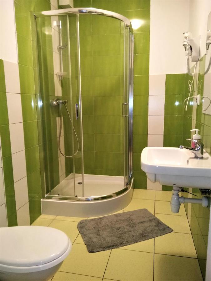 Hostel Omega Rzeszów Buitenkant foto