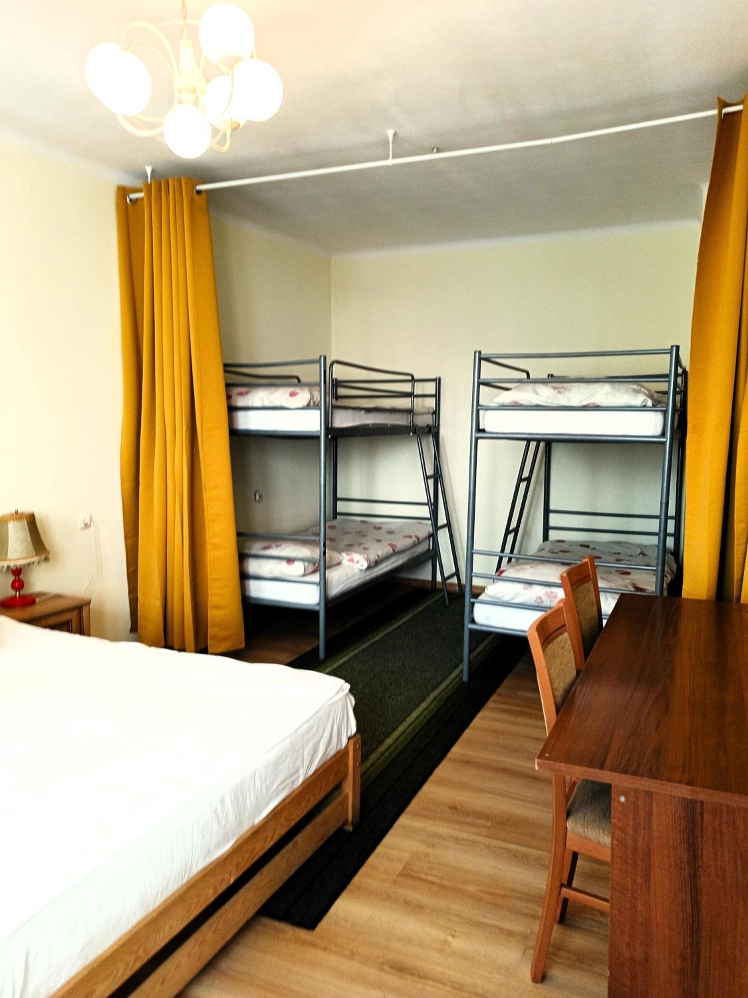 Hostel Omega Rzeszów Buitenkant foto