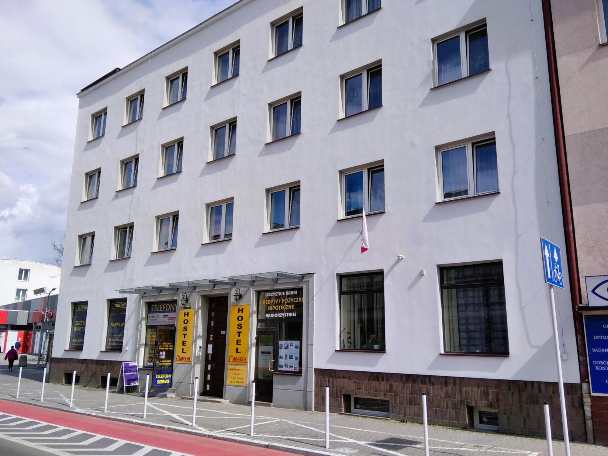 Hostel Omega Rzeszów Buitenkant foto