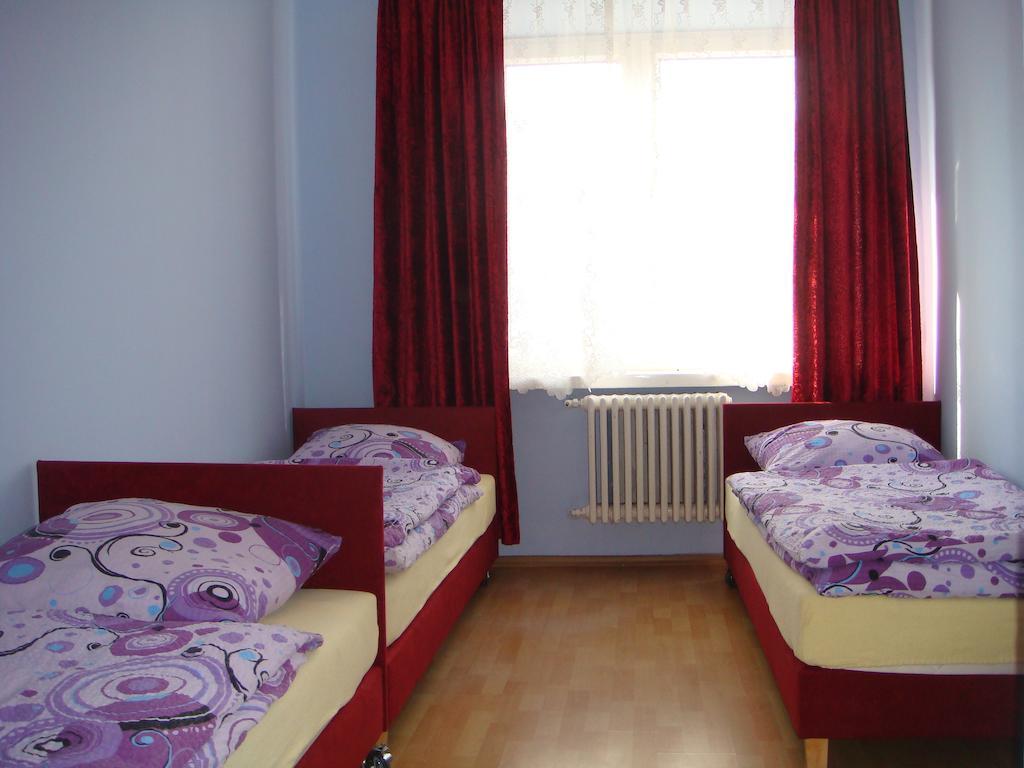 Hostel Omega Rzeszów Buitenkant foto
